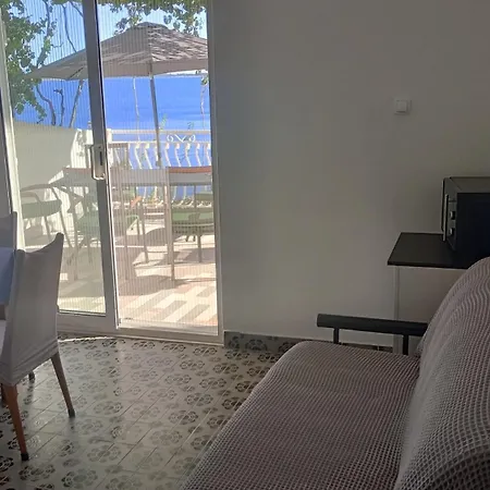 Beachfront Ljubljeva * Vinišće
