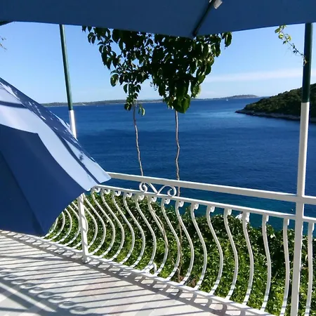 شقة Beachfront Ljubljeva
